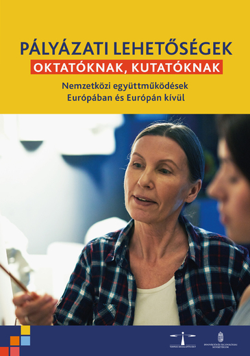 Pályázati lehetőségek oktatóknak kutatóknak leporello borítója