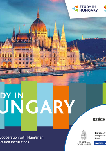 STUDY IN HUNGARY intézményeknek szóló brossúra borítója melyen a kivilágított parlament épülete látszik